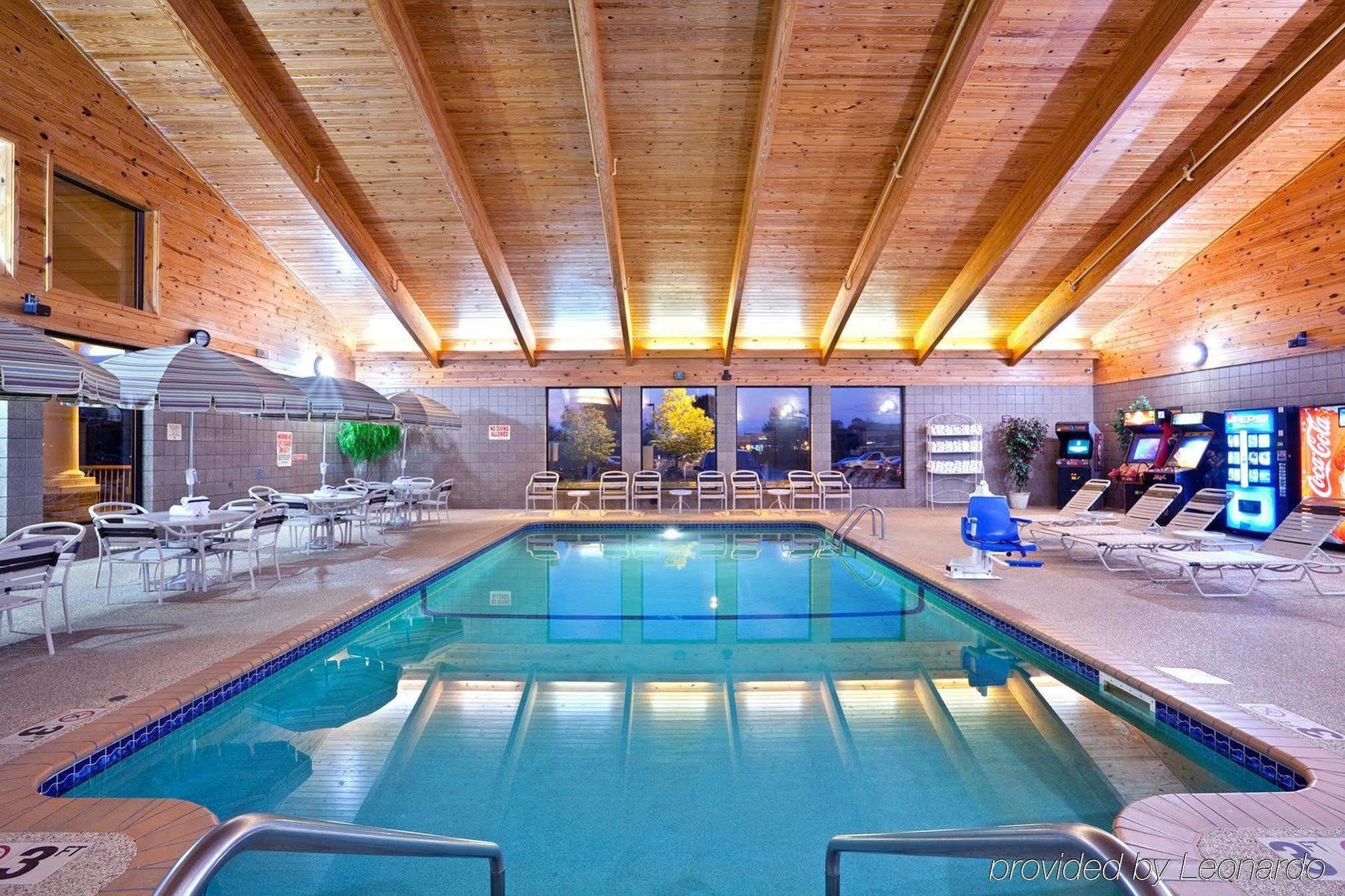 Americinn By Wyndham Chanhassen Exteriör bild